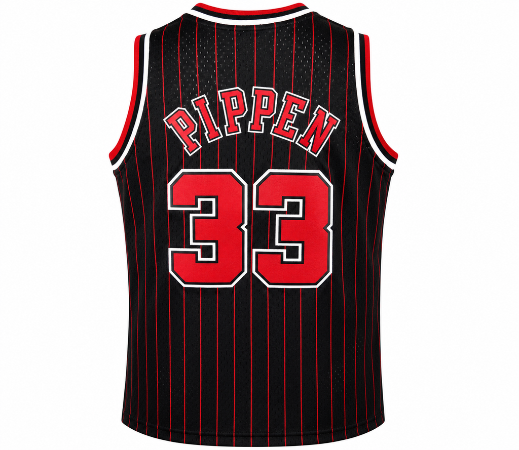 Youth Chicago Bulls Scottie Pippen Mitchell & Ness Black 1995-96 Hardwood Classics Swingman Jersey