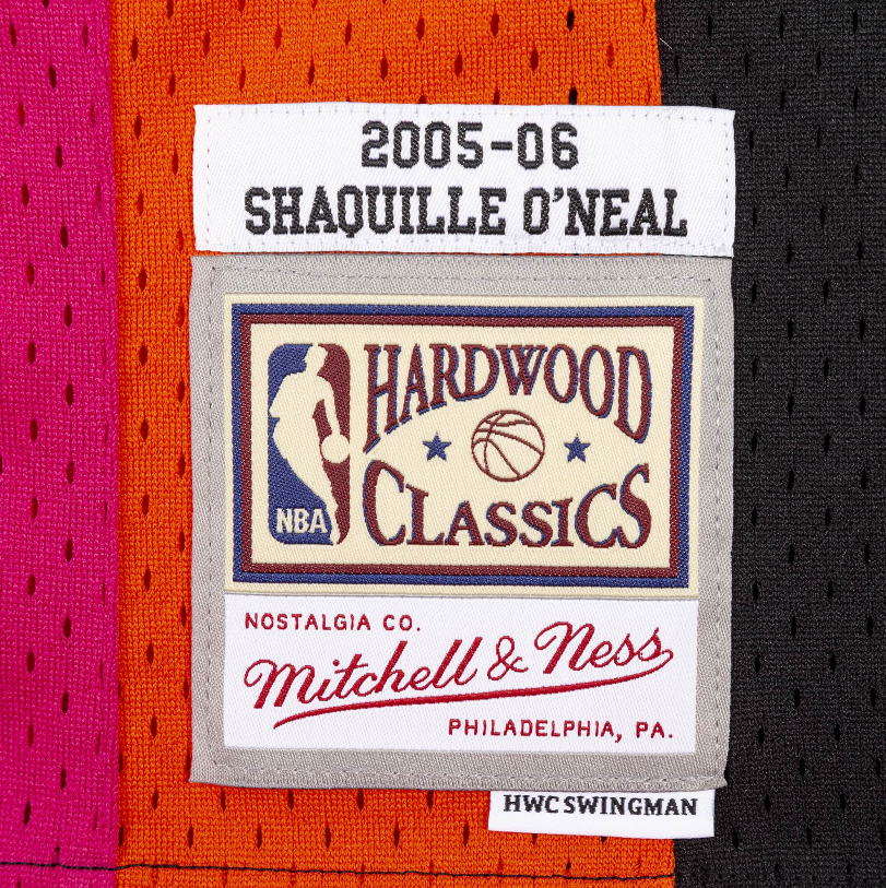 Men's Shaquille O'Neal Miami Heat Mitchell & Ness NBA 2005-06 Black Alternate Throwback Swingman Jersey