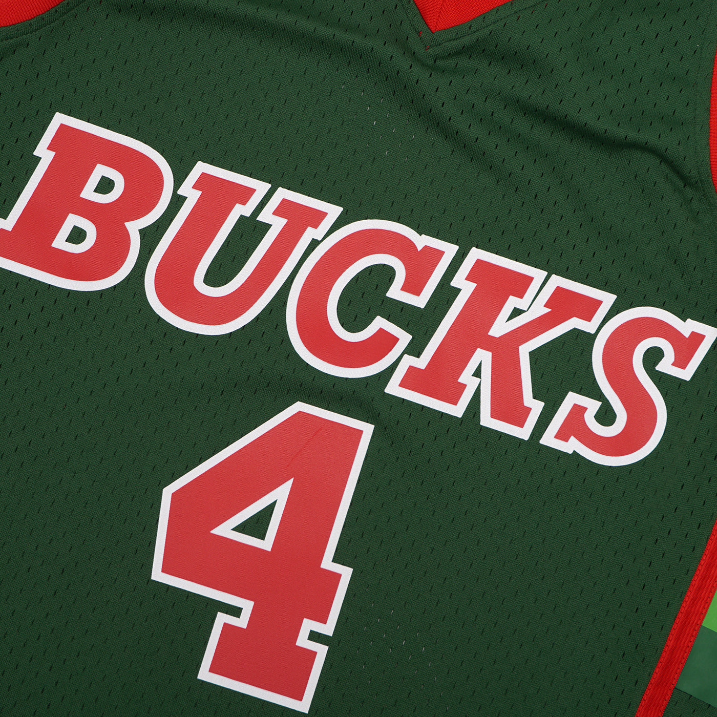 Men's Milwaukee Bucks Sidney Moncrief Mitchell & Ness Green 1983-84 Hardwood Classics Swingman Jersey