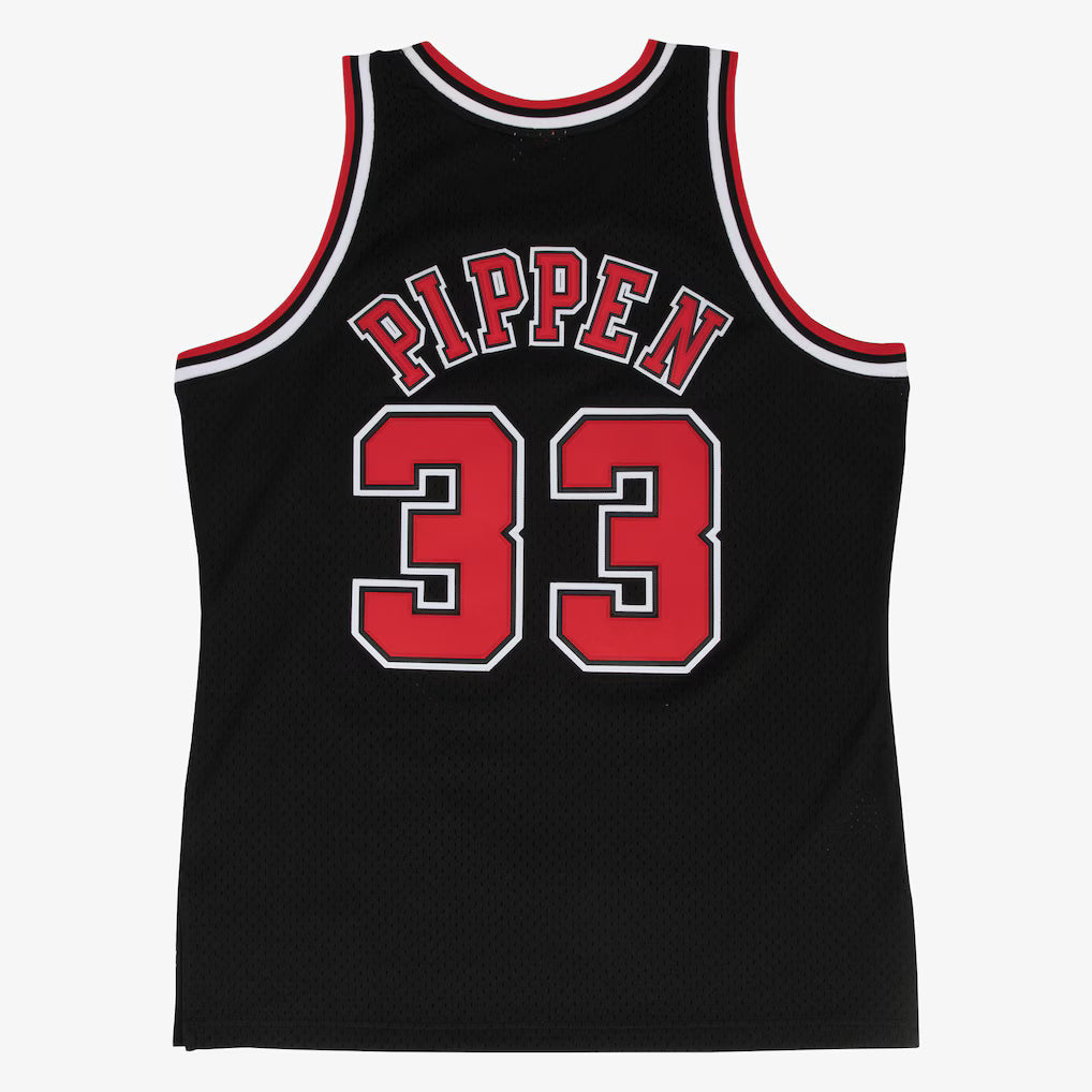 Men's Chicago Bulls Scottie Pippen Mitchell & Ness Black 1997-98 Hardwood Classics Swingman Jersey